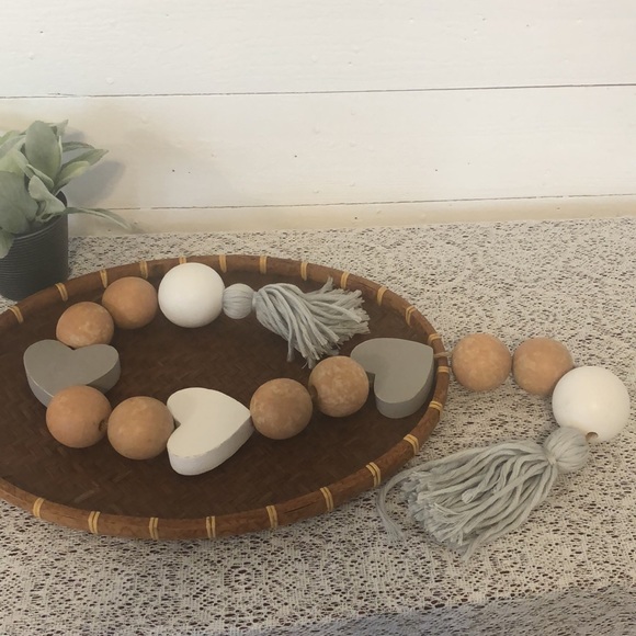 NWOT Chunky Natural Wood Beads and Hearts Garland Boho Decor - Picture 6 of 6